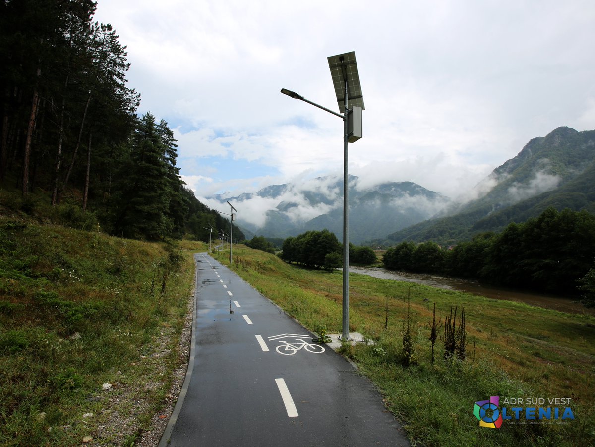 Peisaje de poveste în Brezoi, un mic oraș de munte din Carpații Meridionali, acolo unde Lotrul întâlnește Oltul. O zonă care s-a dezvoltat foarte mult în ultimii ani și datorită fondurilor europene atrase de autoritățile locale.
Detalii, aici: facebook.com/adrsvoltenia/p…
