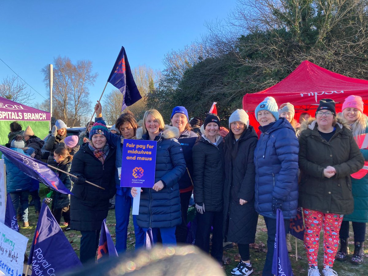Great to see so much support for our members on the picket lines this morning. 
Despite the weather conditions they are smiling &amp; shouting #enoughisenough #DeliveraDecentDeal 

<a href="/RcmNi/">RCM_NI</a> 
#NorthernIreland
#midwives 
#msws