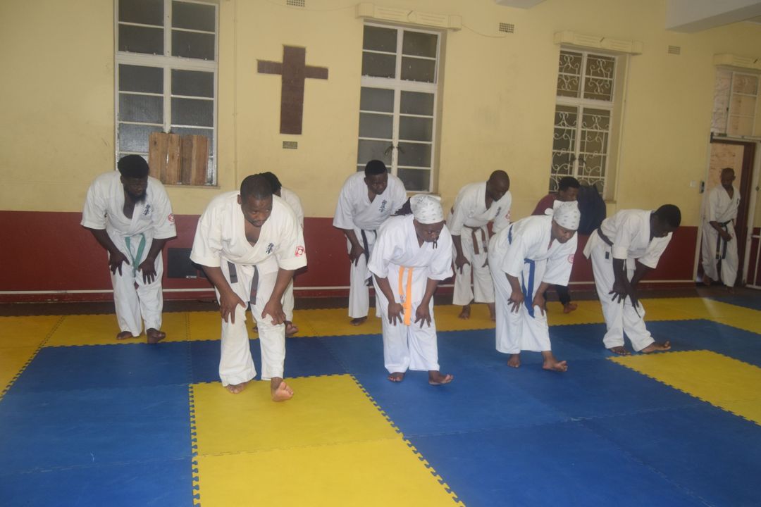 afrofusiondojo's tweet photo. protecting yourself is self #defense, protecting others is #warriorship. https://t.co/ffM74Czrdq