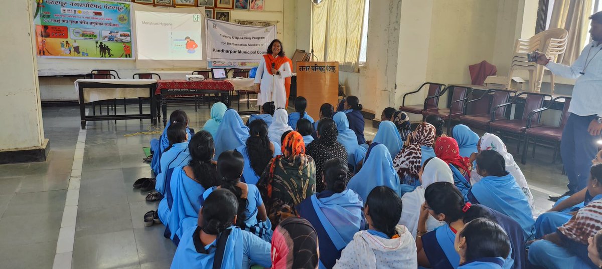 Workshop on 'Menstrual Hygiene Management' for the Women Sanitation Workers of Pandharpur Municipal Council. 
#Pandharpurmunicipalcouncil #menstrualhygiene #awareness #training #menstruation #menstruationmatters #menstrualhygeine #kffortraining #menstuationhygienicmanagement