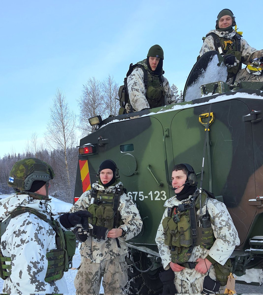 Maavoimien komentaja tweet media