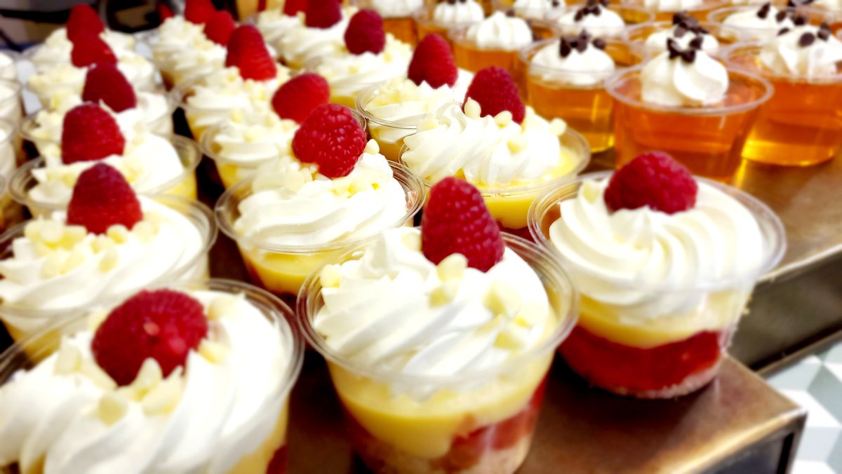 Holroydhowe WGSF (@hh_wgsf) on Twitter photo Super "boost it" shortbread and tasty trifles <a href="/PrePrepWGSF/">@PrePrepYorkshire</a> <a href="/emmagillhead/">EmmaGillHeadππΌββοΈππ»(She/Her)</a> today.
Thank you to Linda and the team, the students are in for a real treat π
<a href="/OliCullers/">Oli Cullingworth</a> @chefmartynblake <a href="/chefbenji64/">Ben Cook</a> Super "boost it" shortbread and tasty trifles <a href="/PrePrepWGSF/">@PrePrepYorkshire</a> <a href="/emmagillhead/">EmmaGillHeadππΌββοΈππ»(She/Her)</a> today.
Thank you to Linda and the team, the students are in for a real treat π
<a href="/OliCullers/">Oli Cullingworth</a> @chefmartynblake <a href="/chefbenji64/">Ben Cook</a>