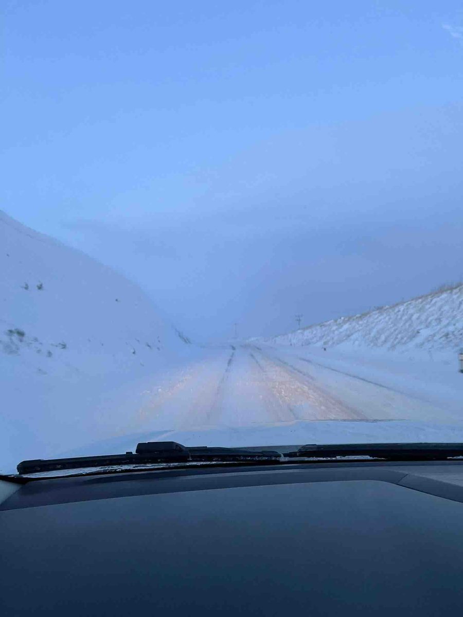 The roads network across Shetland continue to be snow bound in many areas, especially in the northern islands, and we are ask the public to only travel if it is absolutely necessary.