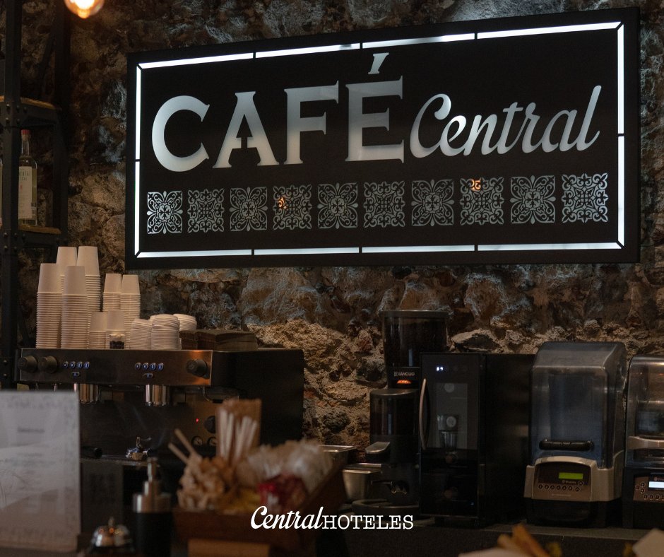 El sabor de nuestros molletes es irresistible, no te quedes sin probarlos durante tu visita en Central Hoteles.

Hospédate en Central Hoteles, reserva en el link: centralhoteles.com 

#CentralHoteles #HotelCDMX #CentroHistorico #CentroHistoricoCDMX #TuPlanPerfecto