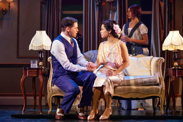 BRB booking flights to see Jeremy Jordan and Eva Noblezada in The Great Gatsby whatsonstage.com/news/the-great…