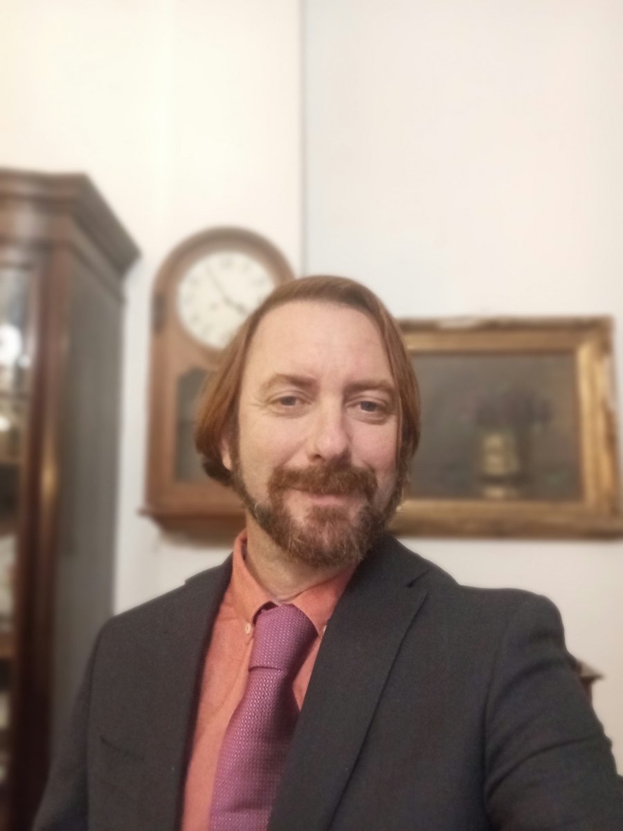 InmaCadenas's tweet image. Éste señor es un responsable  político en el partido comunista de Almería, PCA.
Éste es el maltrato que recibimos de nuestros socios de coalición.
Hartura...