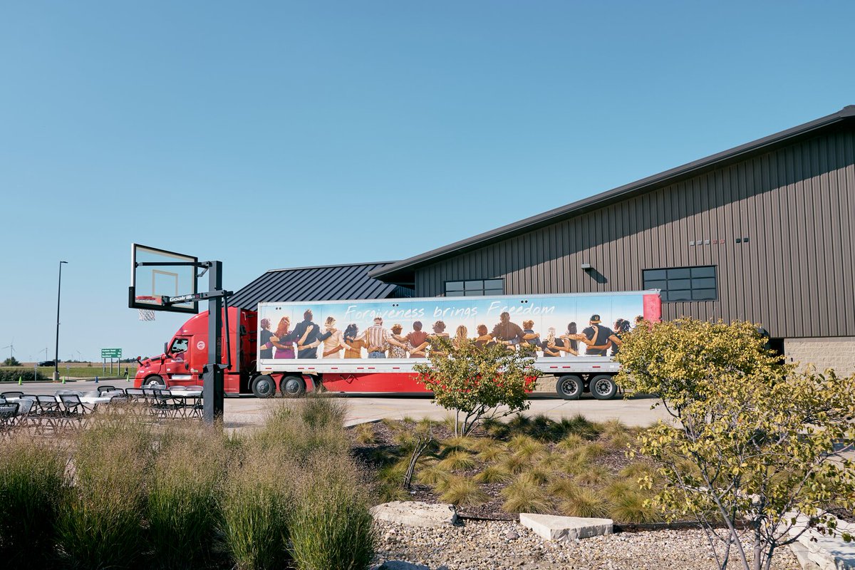 NussbaumTrans's tweet image. A note of appreciation from Culleen, about the "Forgiveness Brings Freedom" trailer. 

#HaulofFaith #TrailerGraphics