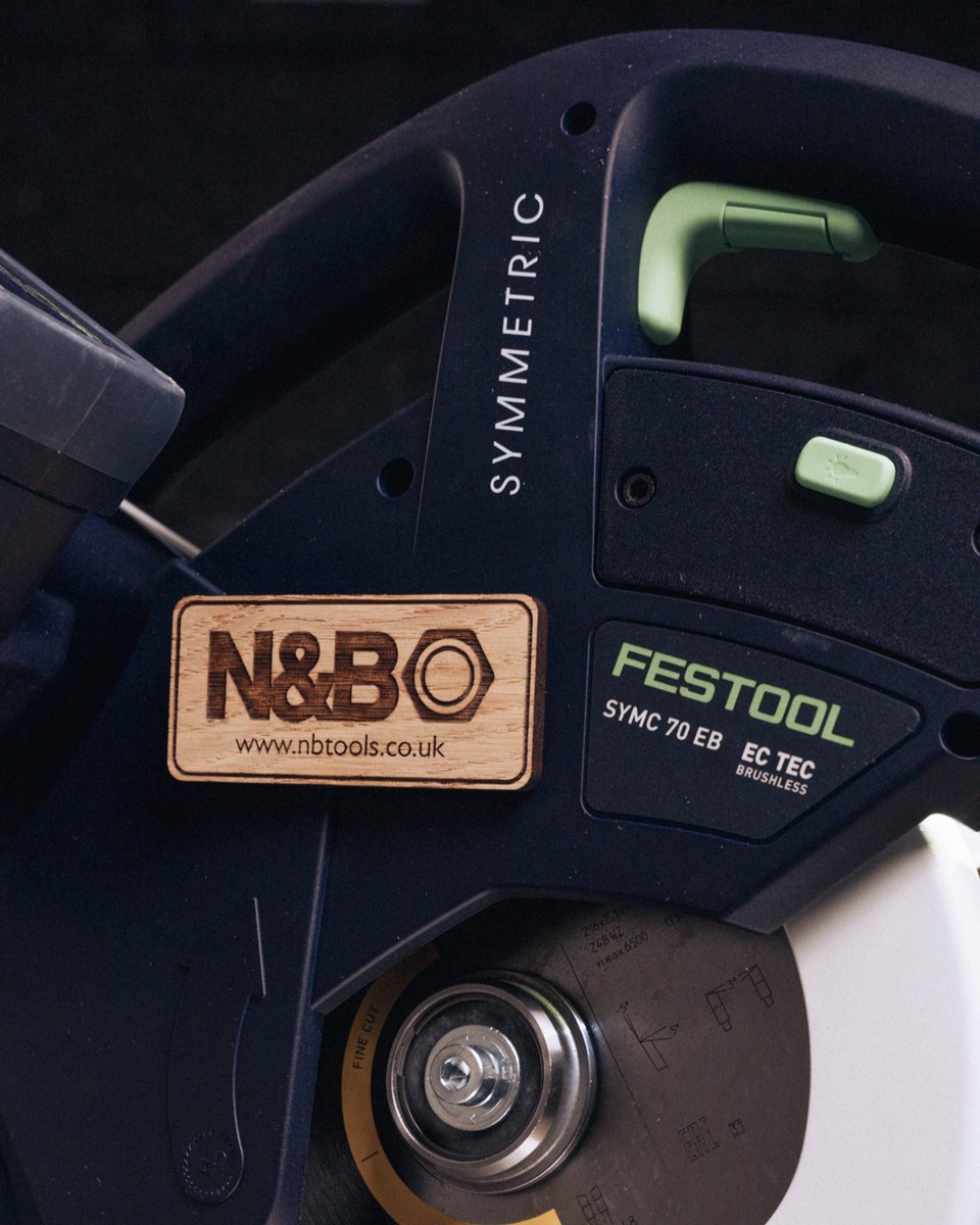 Nutsandbolts_uk's tweet image. Have you tried or used the SYMC 70 from @Festool ?
Do you think it's a welcome addition to their cordless saw range or is it a bit pointless?
We'd love to hear your thoughts! 

#festool #festooltools #festoolme #festoolfan #festoolfanatic #festoolfans