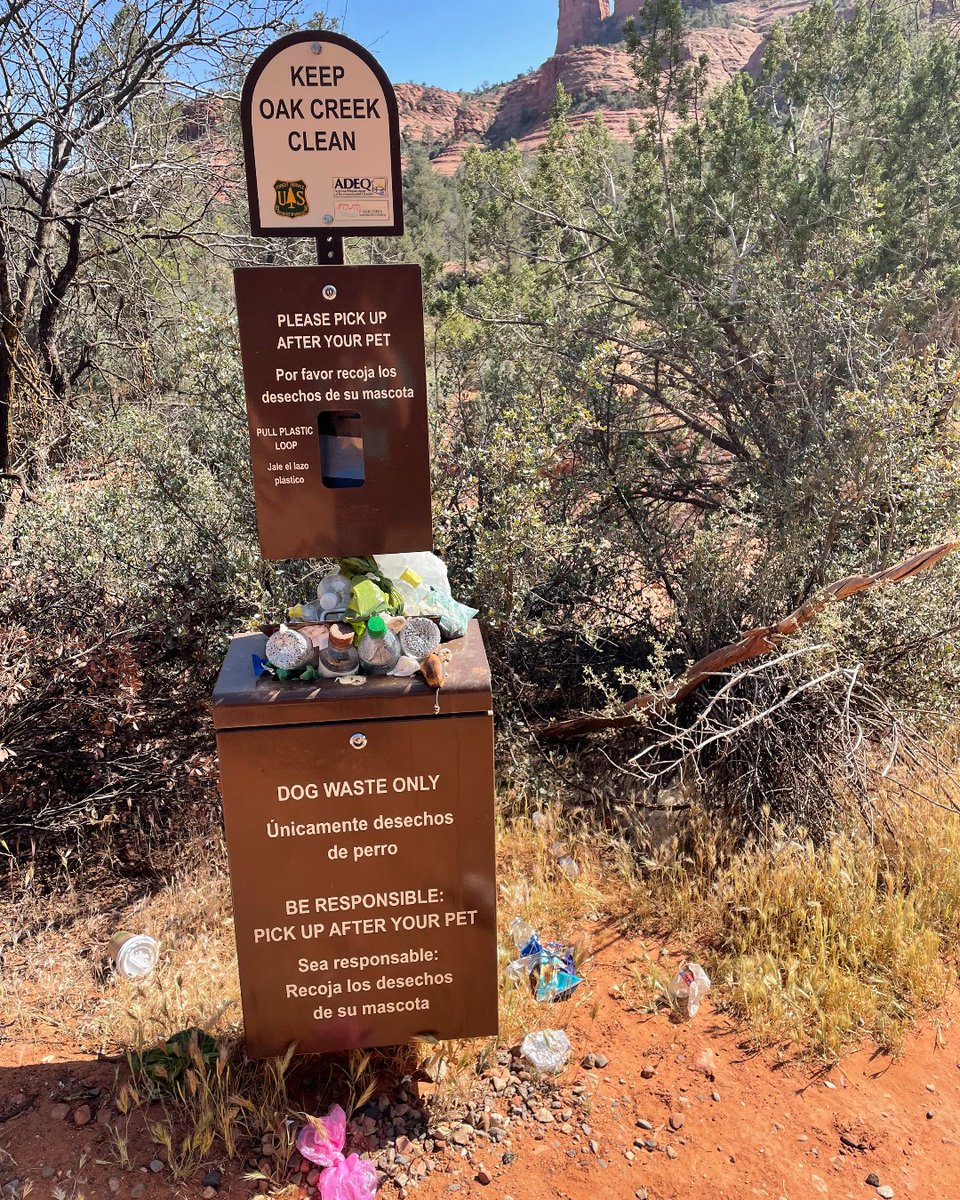 ArizonaDEQ's tweet photo. EW! 🤢 This dog waste container is overflowing with trash! 

When we toss non-dog waste items in there, it creates a mess and poses a threat to our environment. 🚯 

Packing small trash bags in your bag can help keep things clean. 

#LeaveNoTrace #PackItInPackItOut #KeepAZClean https://t.co/5RRr1FVAhs