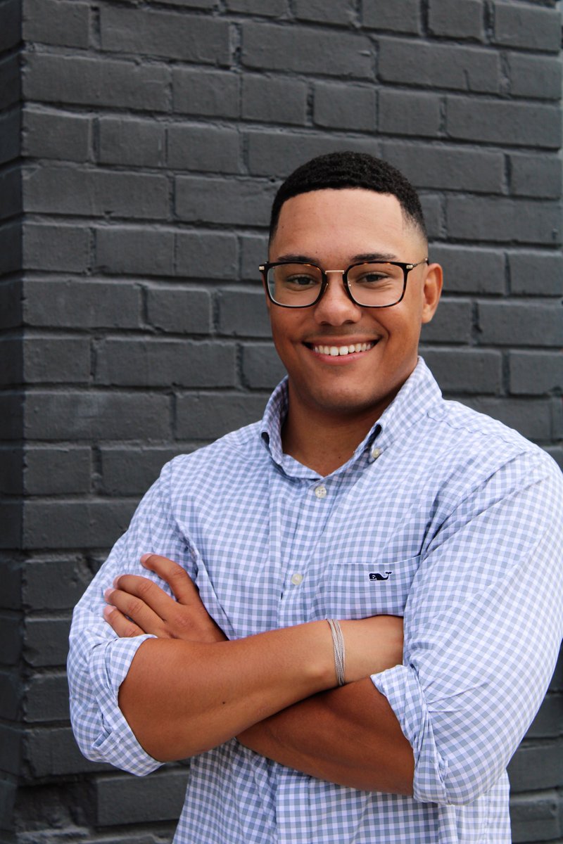 Strome College of Business (@stromecob) on Twitter photo Management major Seth Smith knows a thing or two about internships (this summer will be his 4th!!), & he wants to help you get one, too.  Learn more about our latest #StromeSpotlight and get Seth's tips for landing an internship yourself: odu.edu/business/artic… Management major Seth Smith knows a thing or two about internships (this summer will be his 4th!!), & he wants to help you get one, too.  Learn more about our latest #StromeSpotlight and get Seth's tips for landing an internship yourself: odu.edu/business/artic…