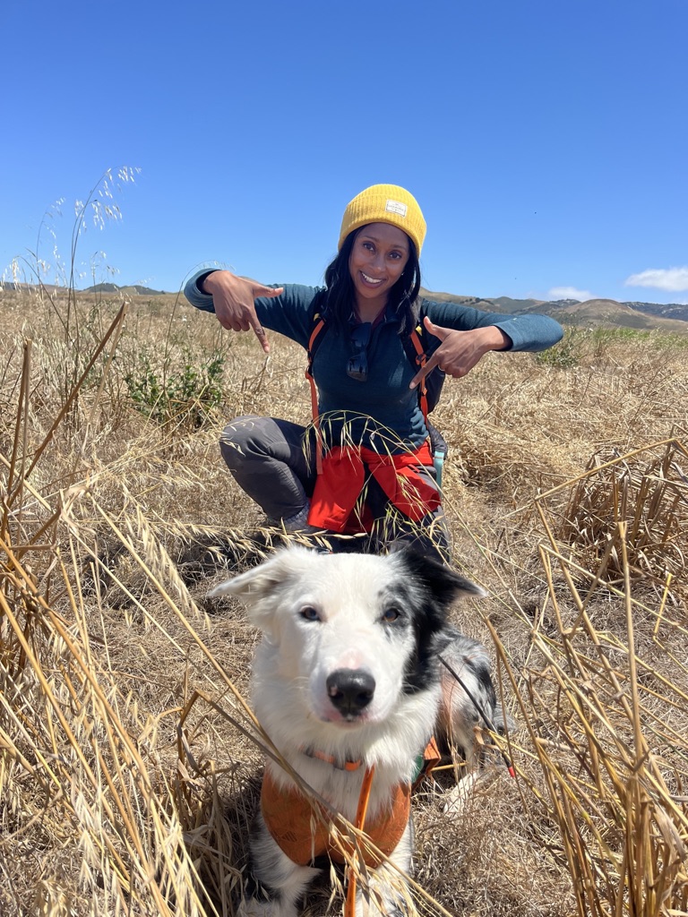eco_odorologist's tweet photo. I am an experienced field biologist and/or dog trainer. Will I still benefit from the course? YES! We have designed this course to help novices, veteran SAR handlers, and experienced ecologists understand the nuances of working with conservation dogs. (10/x)

Pic: @RaeWynnGrant https://t.co/oPeIqL6QSK