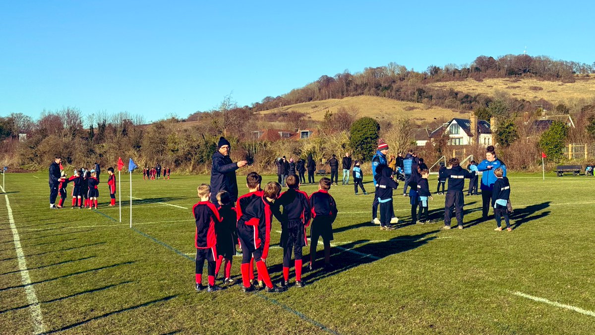 A gorgeous afternoon for some #rugby as we welcomed Spring Grove to @RussellHouseSch