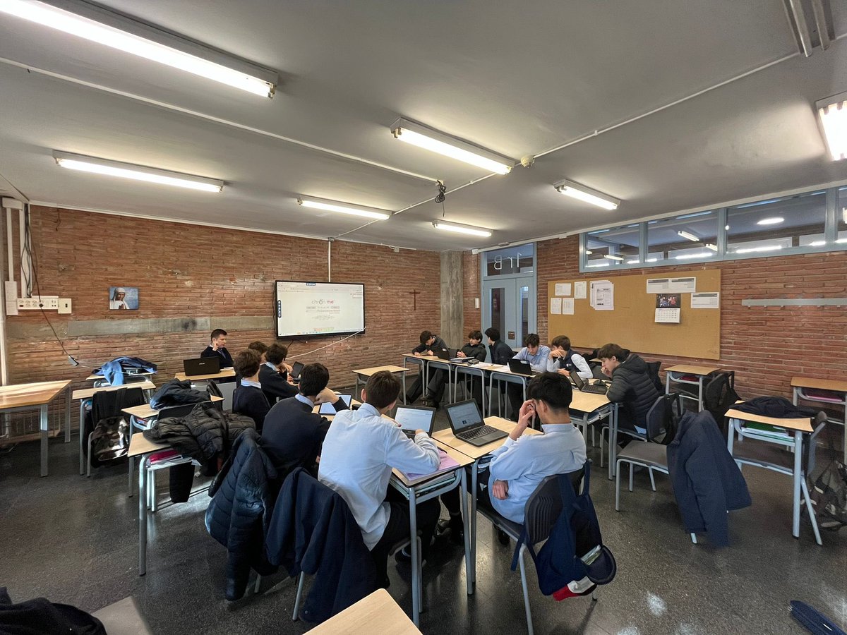 El proper dilluns 22 i dimarts 23, els nostres representants de 1r de Batxillerat portaran el seu talent i la seva passió a la lliga de debat organitzada per  TDXExperince.
Estem segurs que deixaran una empremta brillant durant el concurs.
Molta sort a tots!