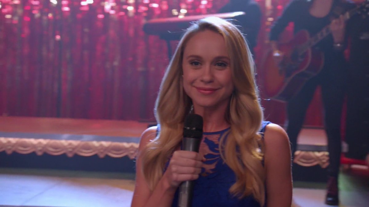 On this day in 1986: Rebecca Grace Tobin was born in Marietta, Georgia. Becca portrayed WMHS Cheerio and New Directions newbie Kitty Wilde in 42 episodes of #Glee seasons 4-6. Happy birthday #BeccaTobin!