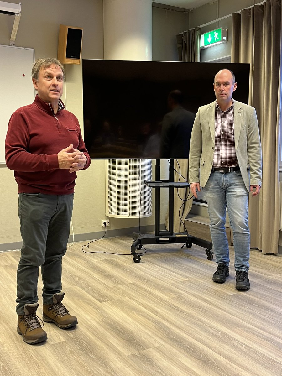 Samtal med förtroendevalda inom <a href="/FacketIndustrin/">Facken inom industrin</a> förbund om grön omställning i Västerbotten och Skellefteå. Lorents Burman, kommunalråd och Rickard Carstedt, regionråd inleder om industrialisering i norr. <a href="/ifmetall/">IF Metall</a> <a href="/Unionen/">Unionen</a> @GSFACKET <a href="/Ingenjorerna/">Sveriges Ingenjörer</a>