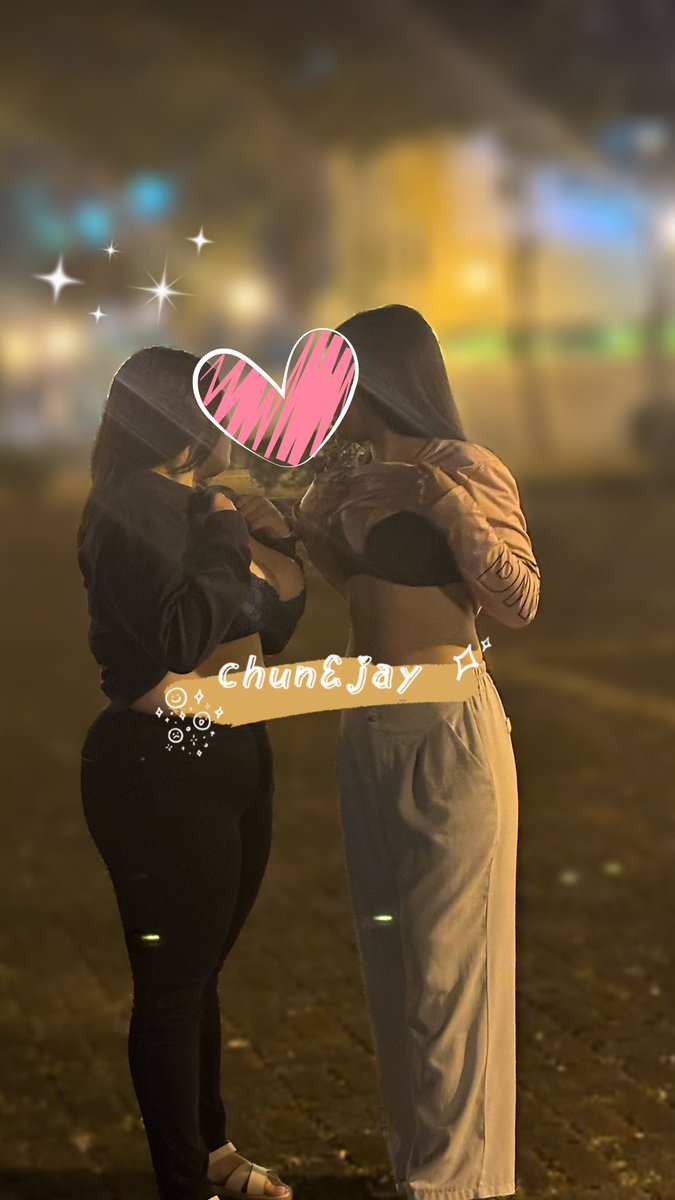 謝謝優質的你們陪我們這對邊緣情侶吃飯唱歌💕
小小露出也好好玩(///▽///)
#夫妻情侶聯誼
#清不清新