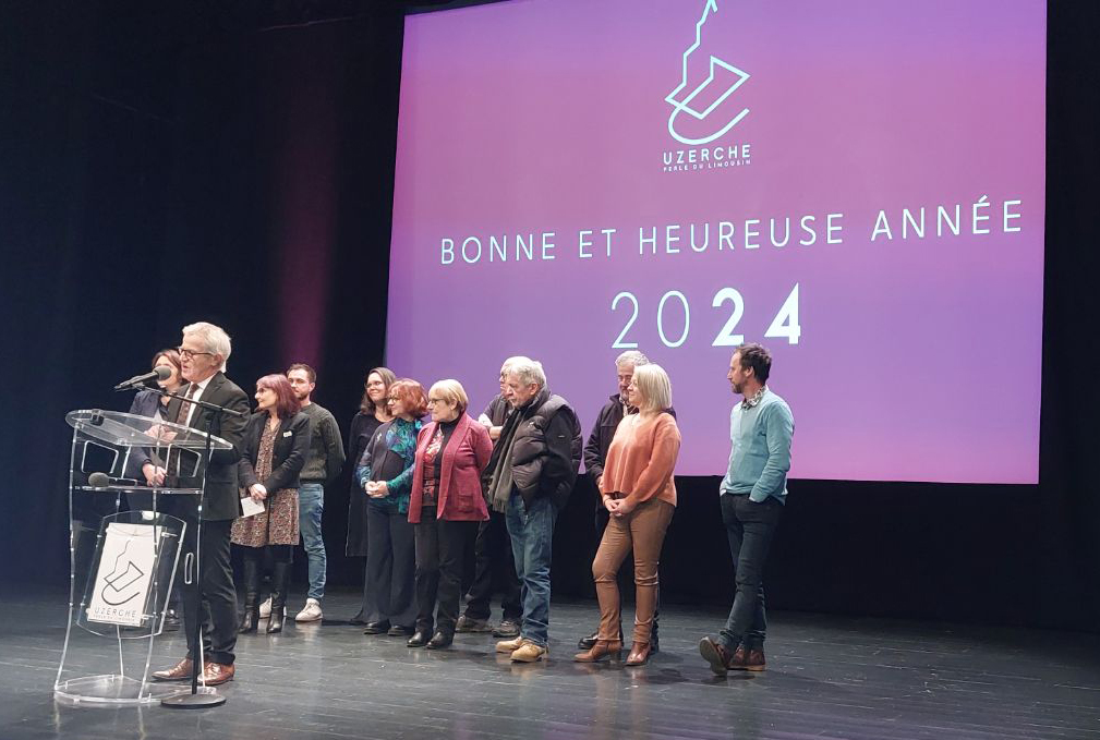 PolygoneSA's tweet image. 🤝 | 𝐂𝐞́𝐫𝐞́𝐦𝐨𝐧𝐢𝐞𝐬 𝐝𝐞𝐬 𝐯𝐨𝐞𝐮𝐱 𝟐𝟎𝟐𝟒
👉 Comme chaque année, Polygone participe aux différentes cérémonies des vœux des communes de nos territoires.
👏 En Corrèze (19), nos équipes étaient présentes à St-Pantaléon-de-Larche, Uzerche, St-Cernin, Beaulieu...