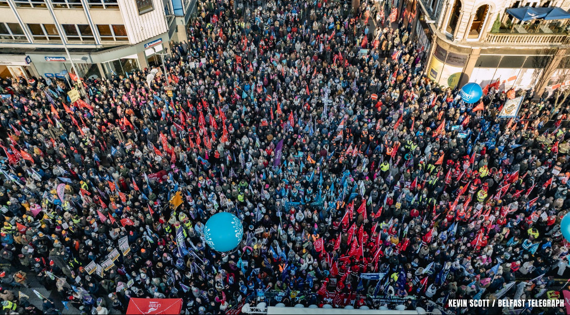 Thank you to all the SoR members who stood on freezing picket lines and attended rallies today across Northern Ireland. Standing alongside colleagues from right across the public sector ⁦@NIRadiographers⁩ ⁦@SCoRMembers⁩ ⁦@RichardEvans40⁩ ⁦