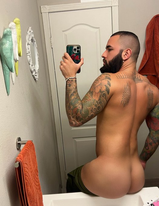 You like my tattoos? https://t.co/wUMekm9rl9