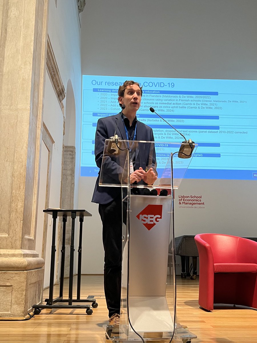 hpatrinos's tweet photo. If you close schools then learning outcomes will decline - in Belgium, Portugal and the world. @DeWitteK @JakubowskiEvid @jpmd69 ⁦@lese_conference⁩ ⁦@CratoNuno⁩ https://t.co/rZEtFIQwYx