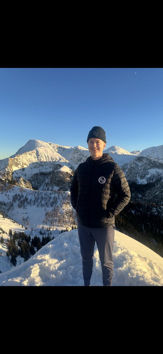 Laura Evans tweet media