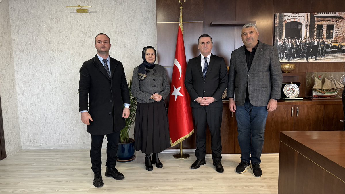 TVDER’den Pendik Kaymakamı Mehmet Yıldız’a ziyaret

Tüm Radyo Televizyon ve İnternet Habercileri Derneği (TVDER) heyeti, Pendik Kaymakamı Sayın Mehmet Yıldız’ı makamında ziyaret etti.

 <a href="/pendikkaymakam/">Pendik Kaymakamlığı</a> |  <a href="/izzetaydin_tr/">izzet AYDIN 🇹🇷</a> | <a href="/mustafabicer_7/">Mustafa Biçer</a>