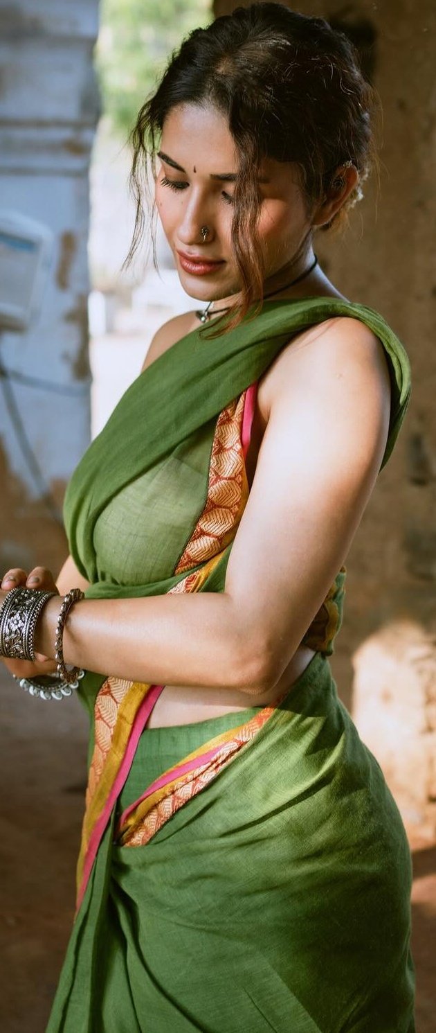 GEIB6wOaMAE1F5U?format=jpg&name=large