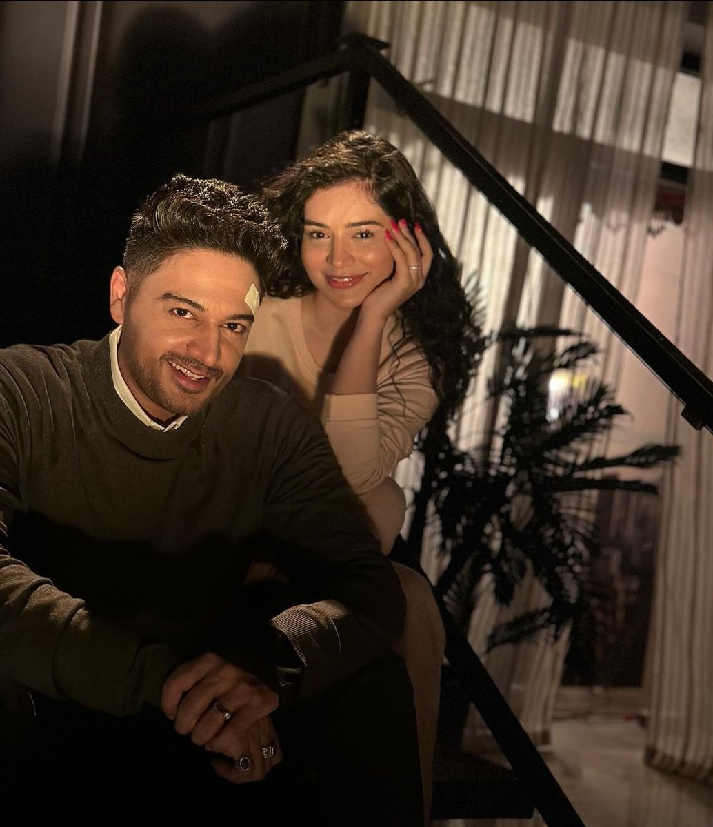 darkerromantic's tweet image. ——shaam ko milun jo main tujhe 🥹💕
#GauravKhanna #SukirtiKandpal #ShaAn #AnujKapadia #ShrutiAhuja #Anupamaa