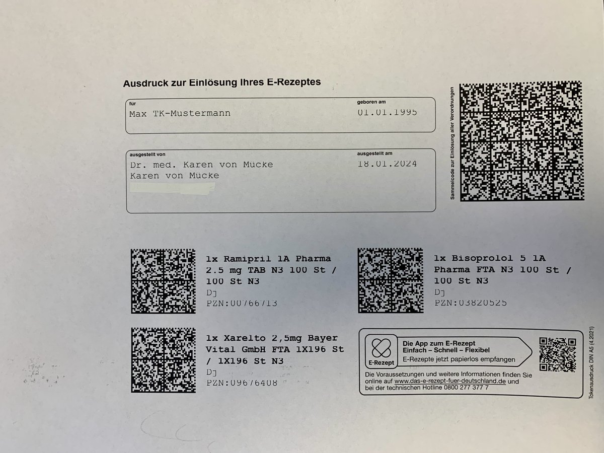vmuecke_k's tweet photo. „Der Patient hat das Recht auf einen Ausdruck!“

Hier der Ausdruck eines eRezeptes. 

DinA4, fette Barcodes, MEIN Papier, MEIN Toner, MEINE Tonerkassette. 

Beim rosa Rezept (DinA6) reicht ein Farbband vom Nadeldrucker für ein ganzes Quartal. https://t.co/3aBmmO1K79