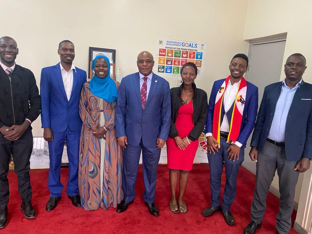 Advancing Youth #Accountability in the implementation of Sustainable Development Goals is very key in Reporting and Monitoring of #Agenda2030. 

The Executive Committee of the Youth Coalition for SDGs today had a strategic meeting with the Head of @sdgs_ug.

#Youth4SDGs
#VNR2024