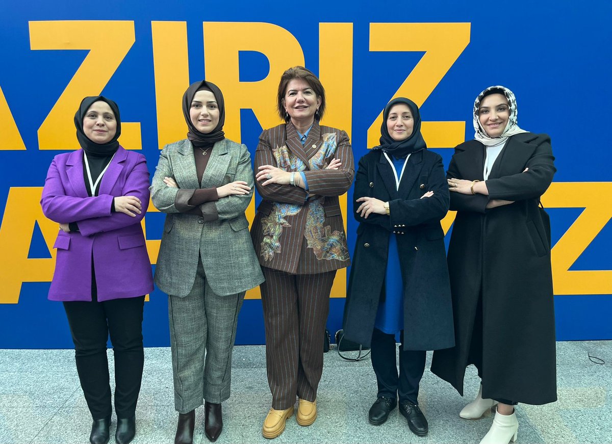 Diyarbakır için; 

#HazırızKararlıyız

<a href="/BildenHalis/">Mehmet Halis Bilden</a> <a href="/mervenurseyit/">Ecz.Mervenur Seyit Beşe</a> <a href="/Yoncadurmaz21/">Yonca Durmaz</a> <a href="/asiyebudak3/">asiye budak</a> <a href="/Ucarboran/">Boran Uçar</a>