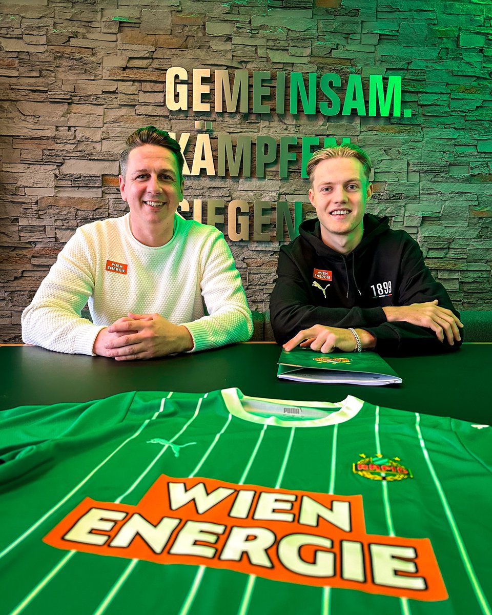 skrapid's tweet photo. Noah #Bischof wechselt von Altach nach Hütteldorf und wird für die Frühjahrssaison zum First Vienna FC verliehen. 

Wir freuen uns schon auf Dich, Noah! 👋

📄 https://t.co/FVO5l756kX

#SCR2024 https://t.co/cRON8kDIlF