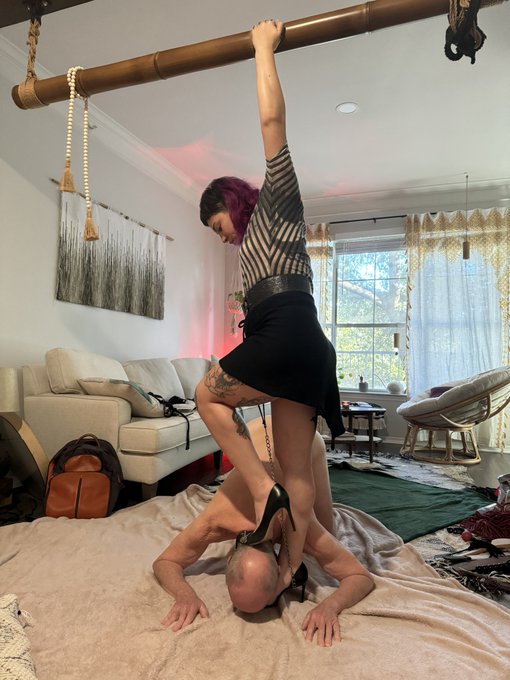 Kneel before me in my glory strength and beauty.  You will be thanking me for the view of my legs while<a href="/tag/anamal888"class="tags"><span>#anamal888</span></a>