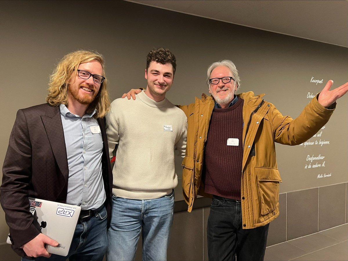 PreviewLabs tweet media