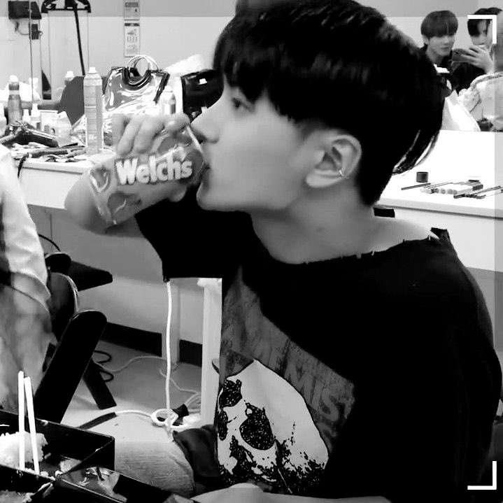 <a href="/letsyncfml/">sync & syncbae</a> ฟอร์มรายงานตัว
 𓈒 ชื่อ / ชื่อแอค 𓈒 โปเต้ / @tesyncx 
 𓈒 เมจ 𓈒 j4y
 𓈒 ยอดทวิต 𓈒 3394
 𓈒 แนบรูปหน้าสุดท้ายที่กรอกฟอร์ม+รูปเมจ 𓈒