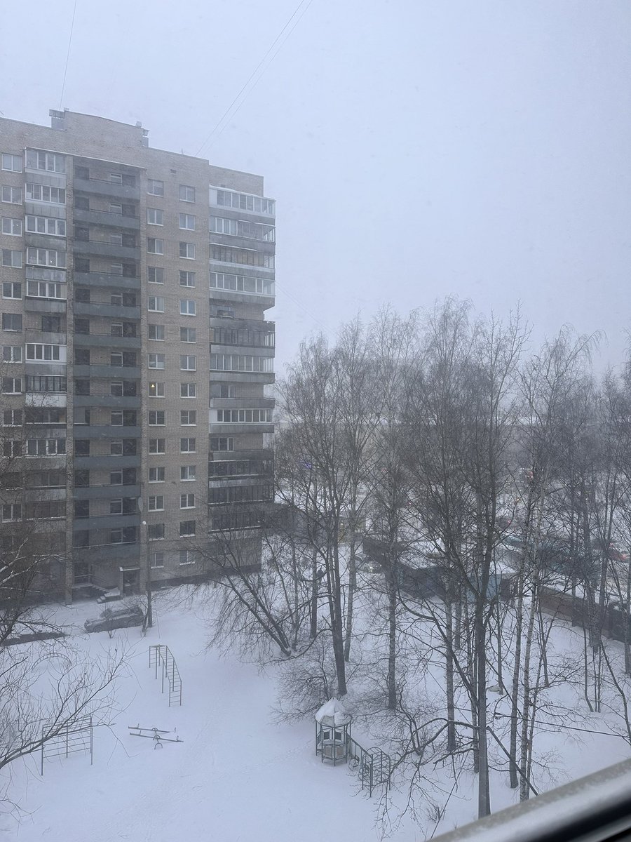 thomasjdev's tweet image. Есть фанаты Петербурга? Кайф же да?
