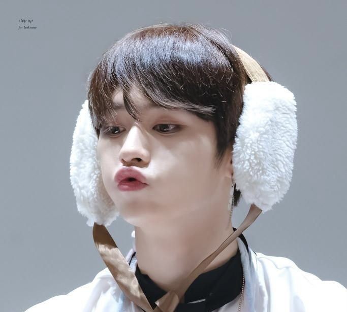 linoarashi's tweet photo. lee know the noot nootest of all noot noots
—☆ a thread https://t.co/gsuMjvI9qc