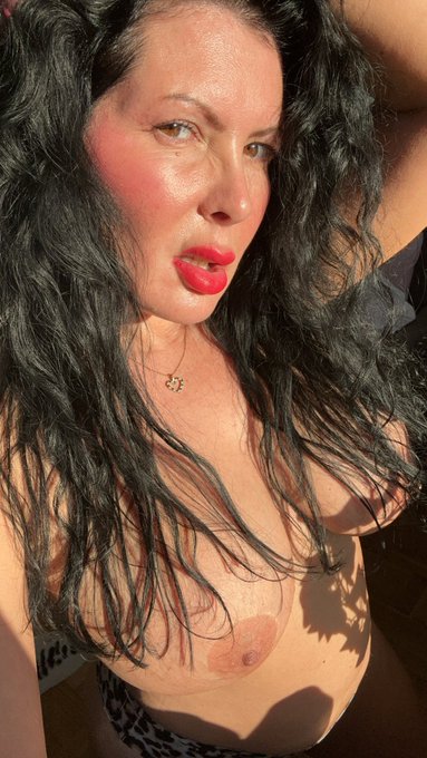90% off p&aring; min onlyfans  https://t.co/HMNSpg7P8S https://t.co/5qHsc78OsP