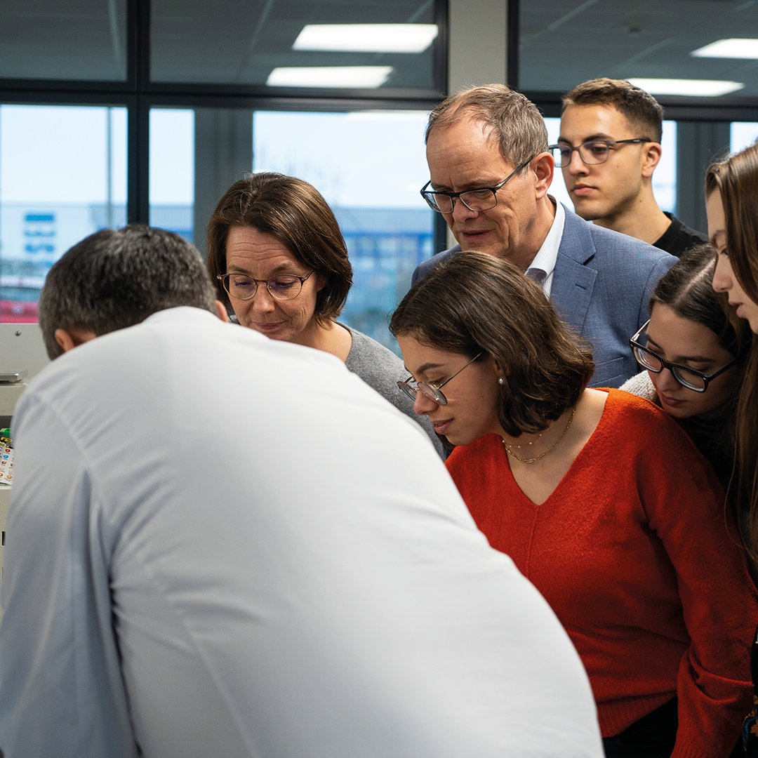🔬🎓 The FRITSCH lab is buzzing with students! 🌐
A visit from the Department of Food Technology at Trier University of Applied Sciences. 🌱👨‍🔬
We would like to thank everyone for their interest and the lively dialogue. 🤝🌟