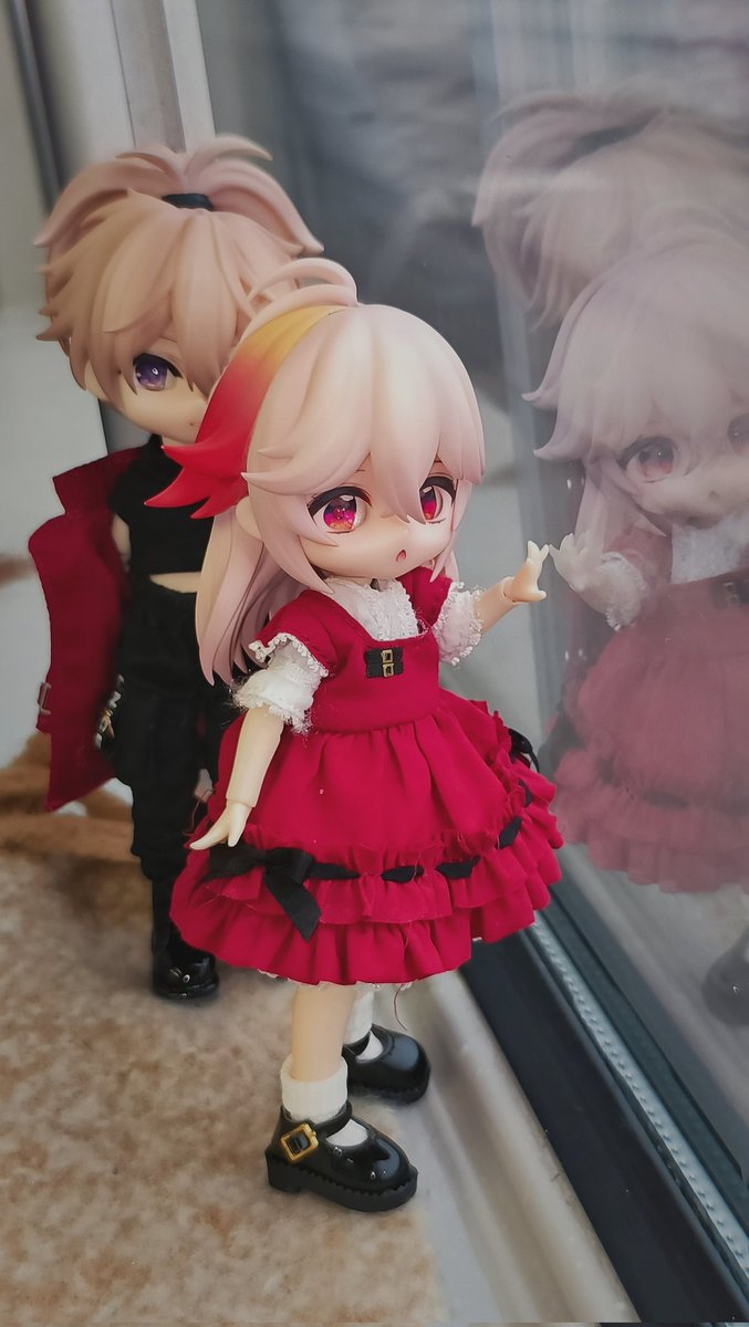 今天出门旅游 在高铁上拍的
天气不是很好