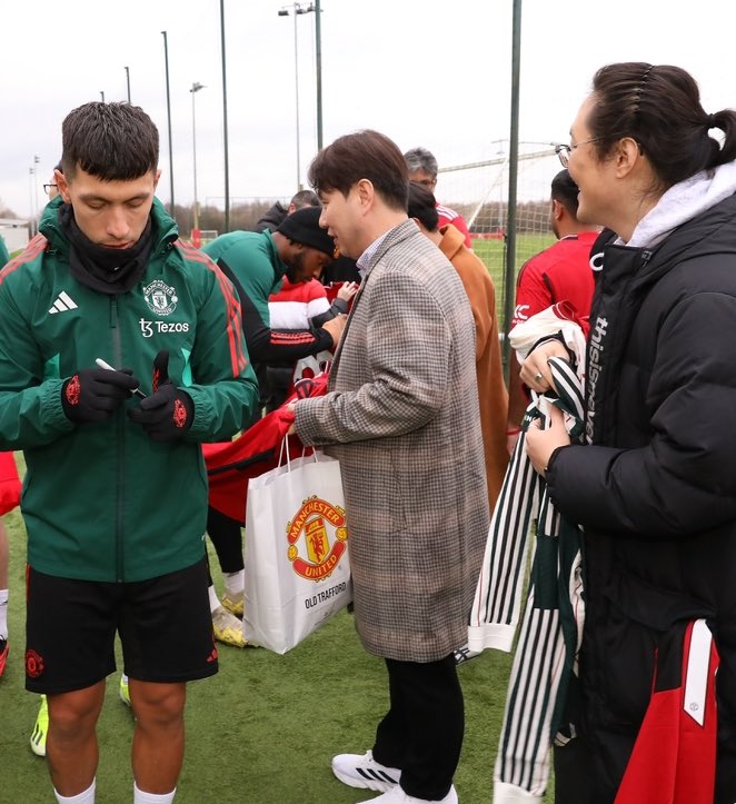 GoodVibesJohn tweet media