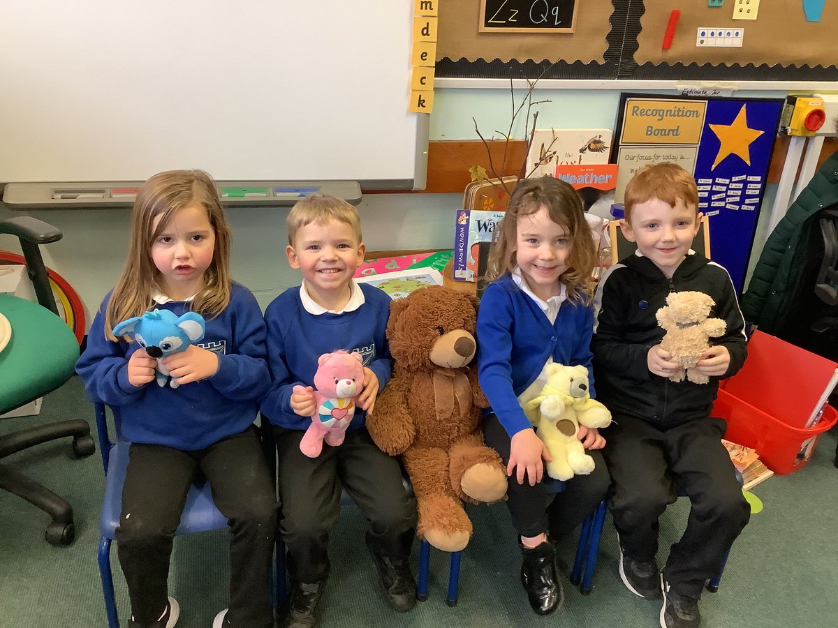 DeanburnPS_P2_1's tweet photo. There were lots of super opportunities for learning mathematical vocabulary and problem solving this week in P1 through reading and enjoying the story ‘Bears on Chairs’ by Shirley Parenteau. #positionallanguage #ordinalnumbers #problemsolving #MathsThroughStories https://t.co/2buaFyHiPr