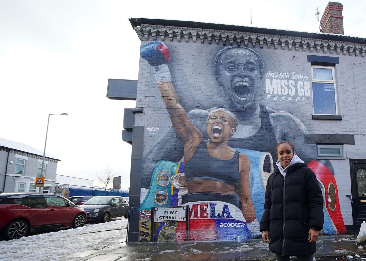 A new mural celebrating boxing world champion Natasha Jonas has been unveiled in Toxteth 👉ow.ly/w7vh50Qs5pf