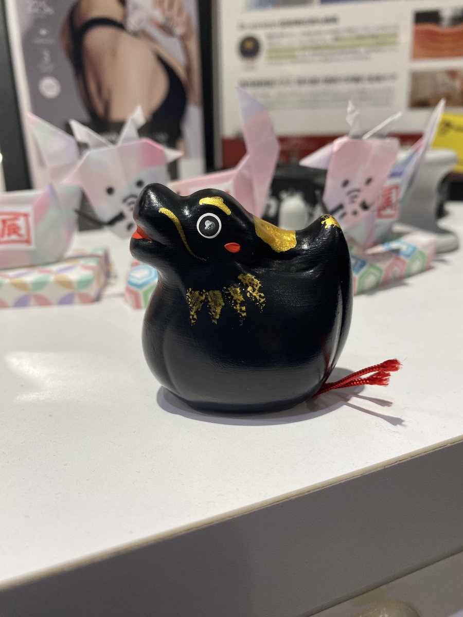 今年は年男！
ってさりげなく話したことを覚えてくださってたお客様から辰のお守りをいただきました✨
今年も一年頑張れそう！🐉

#d1wgp3
#ドクターストレッチ
#京橋京阪モール店
#成功や発展の象徴