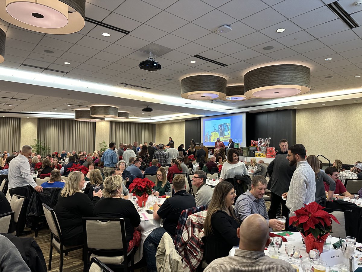 Last month, we had our annual 2023 WVCA Christmas Party! 
We appreciate our members, friends and families who attend each year. A special thank you to those who donated items to raffle and thank you to the board for planning this event. We can’t wait for this year’s party!