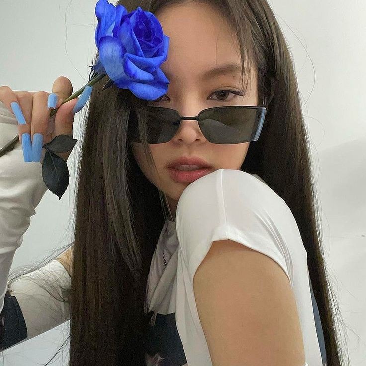 [ #. day two ; restarting ]

hi guys, i’m nea 🇵🇭

- she / her
- not new to #stantwt
- lf interactive moots ! 
- any fandom will do but mostly enha bts twice svt

♡ / ↺ will be highly appreciated ! 💓