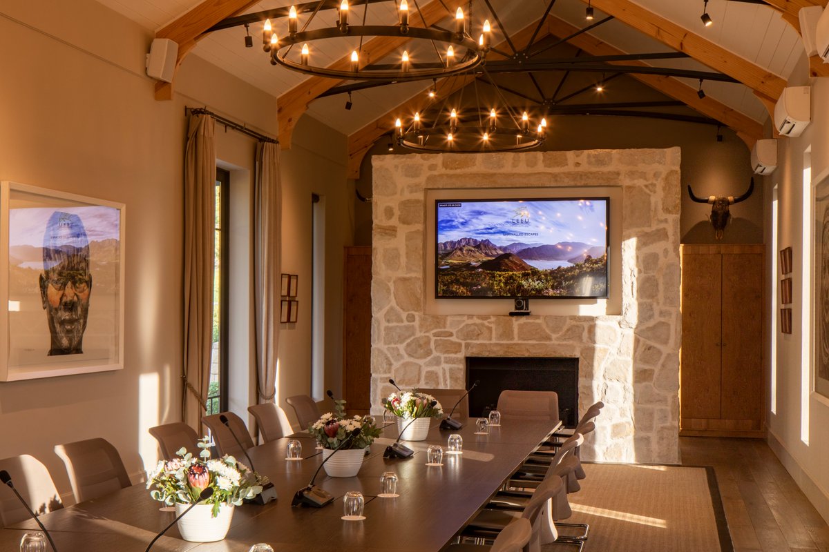 Elevate your next #corporateretreat in the heart of the #CapeWinelands. Indaba - The Meeting Place at our sister property, #LeeuEstates, provides a fully equipped venue with exclusive access for resident guests as well as those staying at @Lequaf. Visit: bit.ly/3RYp7TP