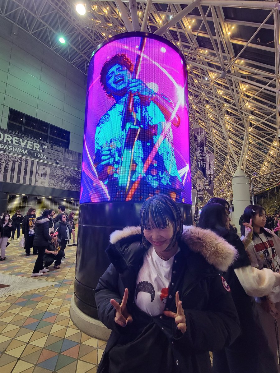 CKabashima's tweet photo. Oh wow, were you at Tokyo dome too tonight @edsheeran?  

 #東京ドーム
 #BrunoMarsTokyo2024 
 #エドさん見つけた 
 #ブルーノやっぱり最高だった
 #missyoualready @BrunoMars https://t.co/qPIhjif5Ks