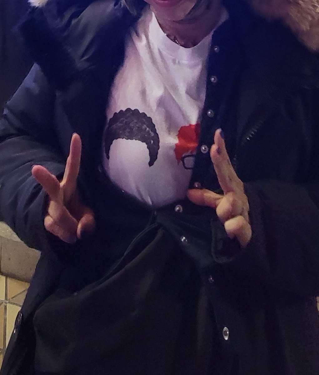 CKabashima's tweet photo. Oh wow, were you at Tokyo dome too tonight @edsheeran?  

 #東京ドーム
 #BrunoMarsTokyo2024 
 #エドさん見つけた 
 #ブルーノやっぱり最高だった
 #missyoualready @BrunoMars https://t.co/qPIhjif5Ks