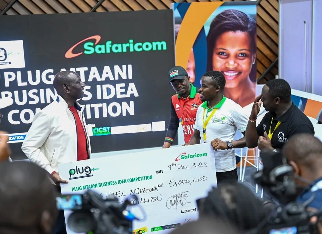 UsanifuNews's tweet photo. PLUG MTAANI BUSINESS IDEA COMPETITION FINALISTS

@PLUGMtaaniKenya has finally revealed the top 3 finalists for the Plug Mtaani Business Idea Competition that started last year. 
F1: Elly Savatia, from Kajiado county emerged the victor walking away with 10M Shilings.
F2: In the second place was Michael Wambui, from Kiambu County and, 
F3: Faith Mumo from Makueni County came in third.

PHOTOS: @PLUGMtaaniKenya 
#usanifunews #plugmtaani
